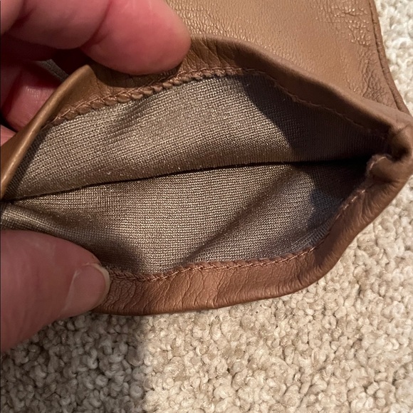 Lord & Taylor Classic Tan Leather Gloves With Silk Lining- vintage. NWOT - Picture 4 of 7